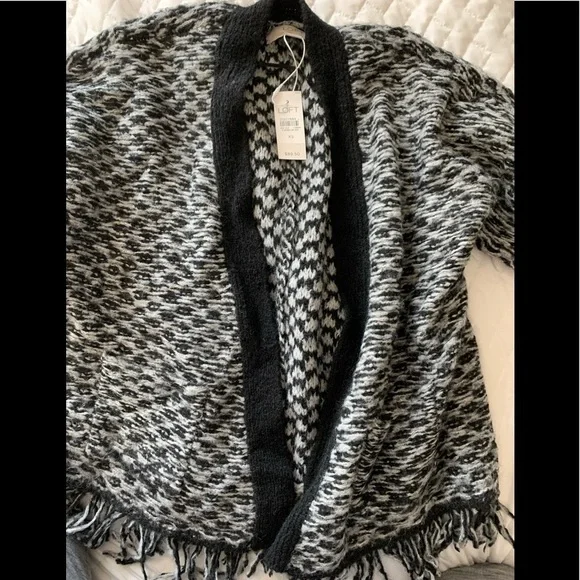 New - LOFT fringe open cardigan - Picture 3 of 5